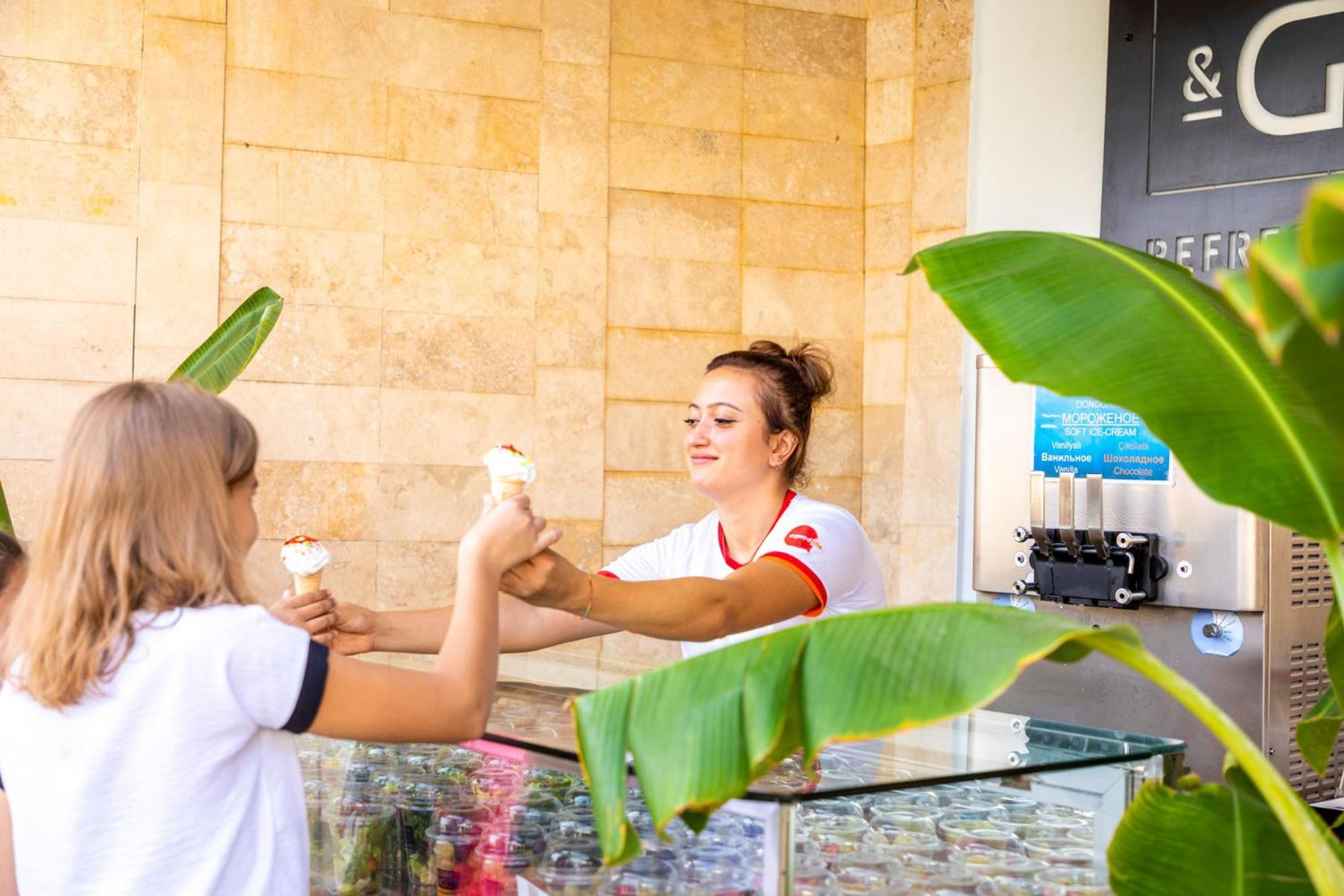 A Good Life Utopia Family Resort Alanya Exteriör bild